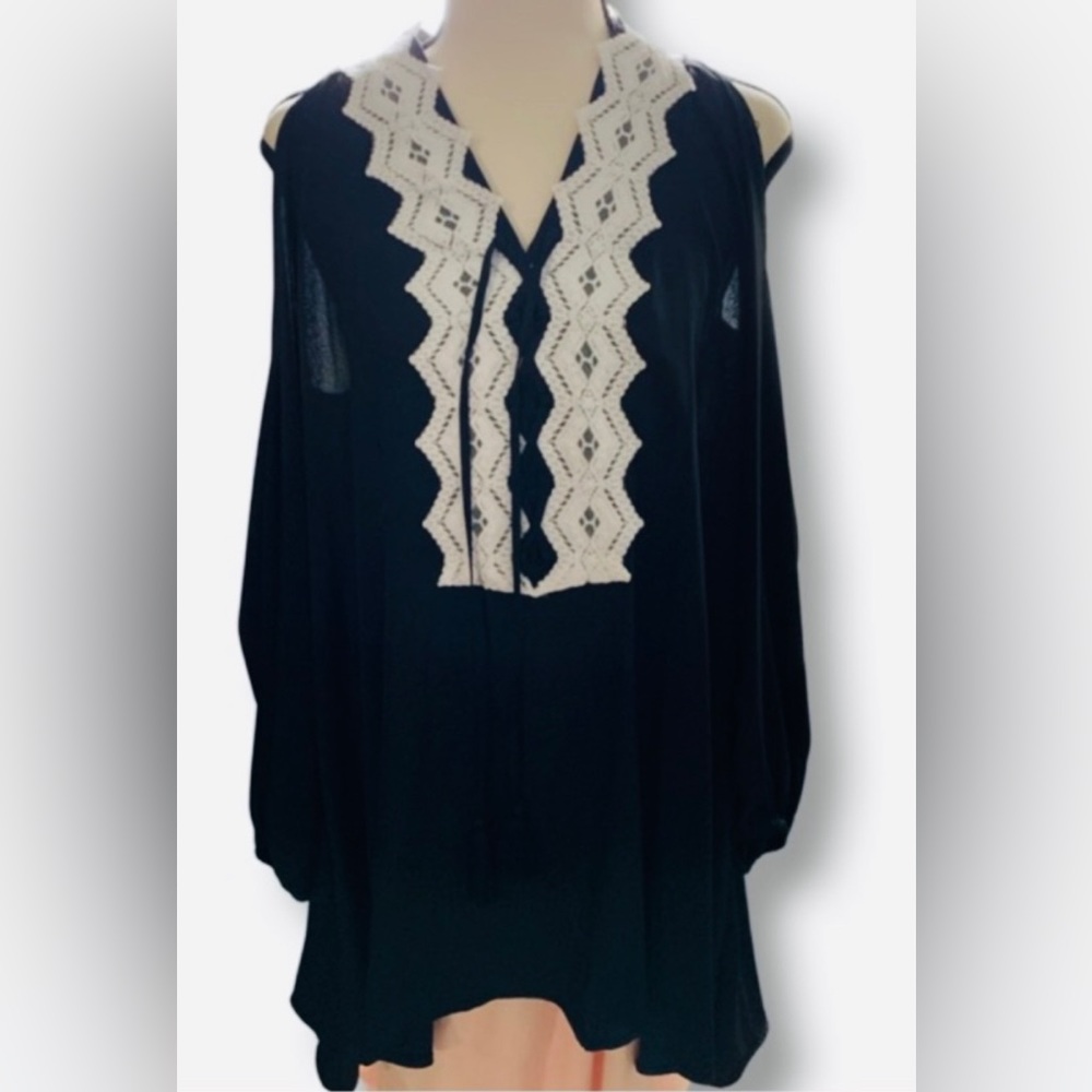 Love Scarlet Womens Top